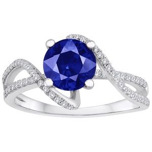 Sparkling Sapphire Ring